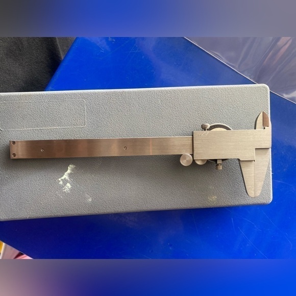 Mitutoyo 6in dial machinist set - Picture 2 of 5